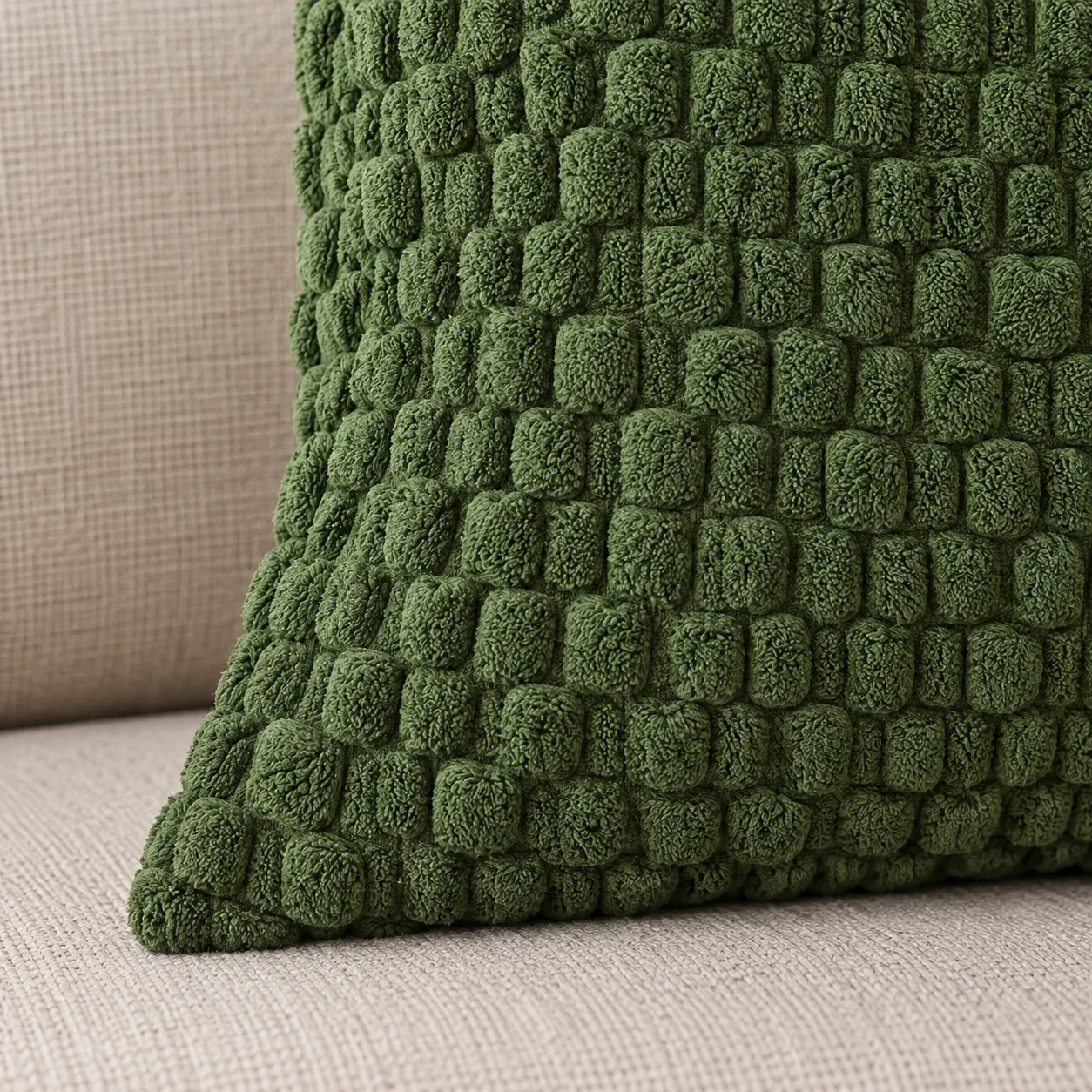 Olive Bubble Cover - detail view